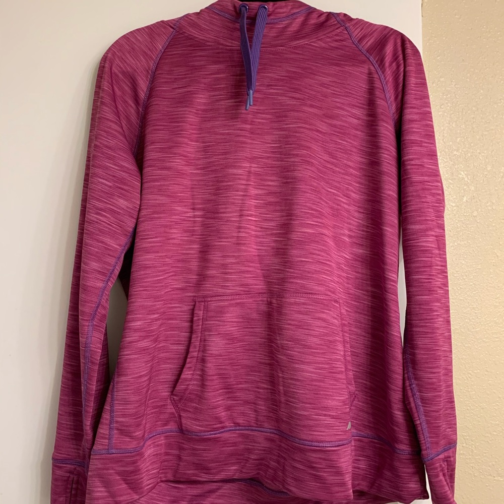 Avia Hoodie